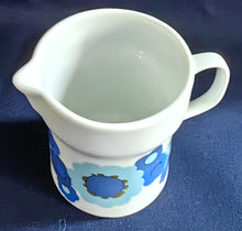 Lade das Bild in den Galerie-Viewer, 16 Teiliges MOCCA~ KAFFEESERVICE - Porzellan, Flora Blumenblüten Pflanzen Motiv Dekor