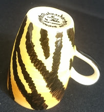 Lade das Bild in den Galerie-Viewer, 2er Set MOCCA KAFFFETASSEN - Keramik / Steingut, Leoparden Tiger Zebra Fell Muster Motiv Dekor