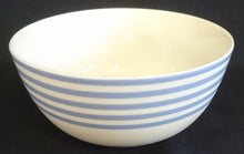 Lade das Bild in den Galerie-Viewer, FRÜHSTÜCKS~ MÜSLISCHÜSSEL - Porzellan, Streifen Balken Linien Motiv Dekor