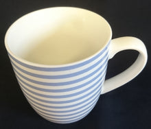 Lade das Bild in den Galerie-Viewer, KAFFEETASSE - Porzellan, Streifen Balken Linien Motiv Dekor