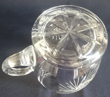 Lade das Bild in den Galerie-Viewer, GETRÄNKE~ PILSGLAS - 24% Pbo Bleikristall, Flora Blumenblüten Oktogramm Achtstern Motiv Dekor