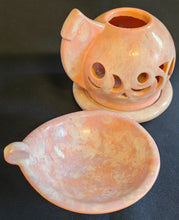 Lade das Bild in den Galerie-Viewer, 3er Set WINDDUFT TEELICHTHALTER - Keramik / Steingut, Farblich Meliertes Durchbrochen Kreise Sichel Dreieck Motiv Dekor