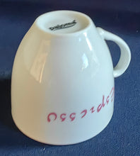 Lade das Bild in den Galerie-Viewer, 2er ESPRESSO~ KAFFEEGEDECK - Porzellan, Rosa Färbiges Espresso Aufschrift Druck Motiv Dekor