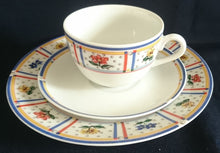 Lade das Bild in den Galerie-Viewer, 2er Set UNTERTASSEN "Flirt" - Porzellan, Punkte Tupfen Linien Streifen Rand Motiv Dekor