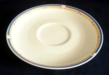 Lade das Bild in den Galerie-Viewer, 3er TEEGEDECK "Flirt" - Porzellan, Flora Blumenblüten Pflanzen Linien Streifen Rand Motiv Dekor