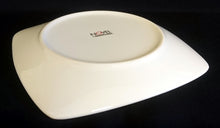 Lade das Bild in den Galerie-Viewer, DESSERTTELLER "Novel" - Geometrisches Linien Striche Abstrakt Motiv Quadratische Form Dekor