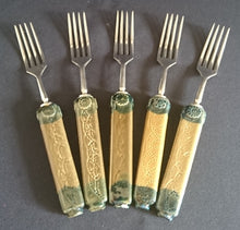 Lade das Bild in den Galerie-Viewer, TAFELGABEL "Studio Linie" "Brotzeit" - Edelstahl 18/0 & Keramik / Steingut, Antikes Abstraktes Holzartiges Meliertes Motiv Dekor