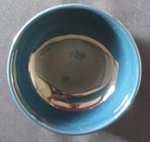 Lade das Bild in den Galerie-Viewer, 2er Set SCHÄLCHEN "Brotzeit" "Studio Linie" - Keramik / Steingut, Antikes Abstraktes Kreise Striche Blüten Motiv Dekor, Bjön Wiinblad Design (BC)