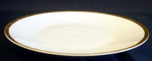 Lade das Bild in den Galerie-Viewer, 2er Set DESSERTTELLER - Porzellan, Goldrand Klassisch Motiv Dekor