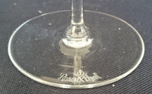 Lade das Bild in den Galerie-Viewer, LIKÖR GETRÄNKEGLAS "Studio Linie" - Kristallglas, Geometrisches Abstraktes Punkte Tupfen Punkte Motiv Schliff Dekor