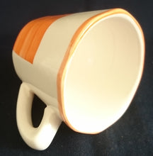 Lade das Bild in den Galerie-Viewer, KAFFEETASSE - Keramik / Steingut, Wirbel Kreise Spirale Rand Motiv Dekor (BC)