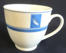 Lade das Bild in den Galerie-Viewer, 2er Set KAFFEETASSEN - Porzellan, Flora Blatt Blätter Abstrakt Viereck Motiv Dekor