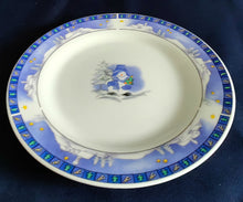 Lade das Bild in den Galerie-Viewer, 2er Set DESSERTTELLER - Porzellan, Advent Weihnachten Winter Schnee Baum Bäume Rand Symbole Motiv Dekor