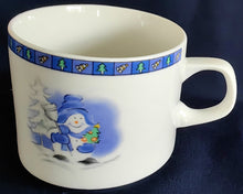 Lade das Bild in den Galerie-Viewer, 15 Teiliges KAFFEESERVICE - Porzellan, Advent Weihnachten Winter Schnee Baum Bäume Rand Symbole Motiv Dekor