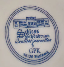 Lade das Bild in den Galerie-Viewer, 2er KAFFEEGEDECK - Porzellan, Advent Weihnachten Winter Schnee Baum Bäume Rand Symbole Motiv Dekor