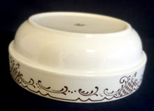 Lade das Bild in den Galerie-Viewer, 2er Set BEILAGEN~ SALATSCHÜSSELN - Porzellan, Abstraktes Symbol Zeichen Motiv Dekor