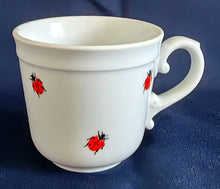 Lade das Bild in den Galerie-Viewer, KAFFEETASSE "Käfer" - Porzellan, Fauna Käfer Insekten Motiv Dekor