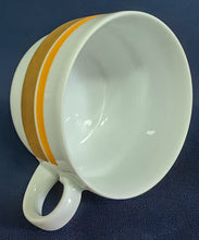 Lade das Bild in den Galerie-Viewer, KAFFEETASSE - Porzellan, Linien Balken Mittig Motiv Dekor