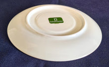 Lade das Bild in den Galerie-Viewer, UNTERTASSE - Porzellan, Breiter Platin Linien Dekorrand Motiv