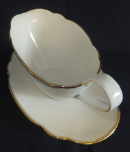 Lade das Bild in den Galerie-Viewer, SAUCIER "Inka" - Porzellan, Goldrand Gewölbter Rand Motiv Dekor
