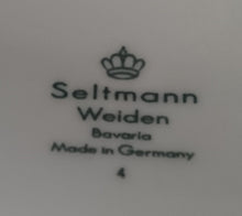 Lade das Bild in den Galerie-Viewer, 2er Set KAFFEETASSEN - Porzellan, Einfärbiges Gastronomisches Motiv Dekor