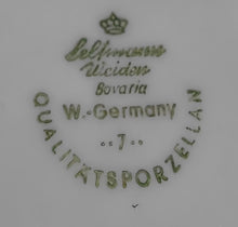 Lade das Bild in den Galerie-Viewer, Zweier Kaffee-Gedeck aus Porzellan mit Punkten, Kreisen, Flora-Blumen und Pflanzenmotive, von Seltmann Weiden.