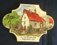 Lade das Bild in den Galerie-Viewer, 2er Set WAND~ SAMMELKACHELN - Keramik / Steingut, Internationale Wandertage Eichenbühl Der Steinmetz Handwerk Aufschrift & Valentinskapelle 1915 Aufschrift Motiv Dekor