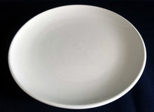 Lade das Bild in den Galerie-Viewer, 2er Set DESSERTTELLER - Keramik / Steingut, Einfärbiges Gastronomisches Motiv Dekor