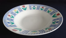 Lade das Bild in den Galerie-Viewer, SUPPENTELLER - Porzellan, Abstrakt Striche Linien Flora Blumen Blüten Pflanzen Motiv Dekor