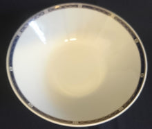 Lade das Bild in den Galerie-Viewer, 3er Set GROßE~ MITTLERE~ & KLEINE~ BEILAGENSCHÜSSEL - Porzellan, Abstrakt Linien Kreuze Goldrand Muster Motiv Dekor