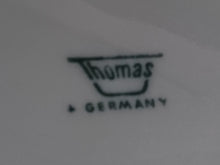 Lade das Bild in den Galerie-Viewer, 20 Teiliges Kaffeeservice - Porzellan, Geometrisches Abstraktes Wellen Zeichen Motiv Dekor