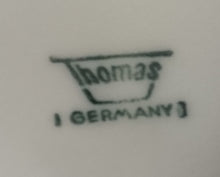 Lade das Bild in den Galerie-Viewer, 2er Set 2er KAFFEEGEDECKE - Porzellan, Geometrisches Abstraktes Wellen Zeichen Streifen Balken Motiv Dekor