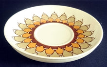 Lade das Bild in den Galerie-Viewer, 2er Set 2er KAFFEEGEDECKE - Porzellan, Geometrisches Abstraktes Wellen Zeichen Streifen Balken Motiv Dekor