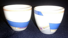 Lade das Bild in den Galerie-Viewer, 2er Set EIERBECHER "York Cubic" - Porzellan, Abstrakt Geometrisches Balken Rechteck Geschwungene Streifen Motiv Dekor