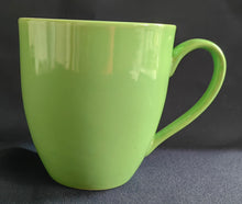 Lade das Bild in den Galerie-Viewer, KAFFEETASSE ~POTT - Keramik / Steingut, Einfärbiges Motiv Dekor