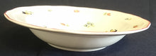 Lade das Bild in den Galerie-Viewer, SUPPENTELLER "Petite Fleur" - Porzellan, Flora Verschiedene Blumenblüten Blatt Blätter Motiv Dekor