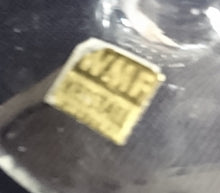 Lade das Bild in den Galerie-Viewer, 2er Set WEIN GETRÄNKEGLÄSER - Kristallglas, Geschliffenes Linien Wellen Motiv Dekor