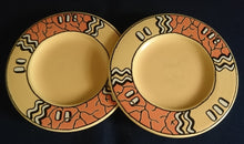 Lade das Bild in den Galerie-Viewer, ESPRESSO UNTERTASSE "Pasiega" - Keramik / Steingut, Abstrakt Geometrische Zeichen Spirale Linien Motiv Dekor (nBC)