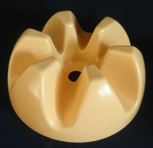 Lade das Bild in den Galerie-Viewer, 3er Set TEEKANNE MIT DECKEL & STÖVCHEN "Pasiega" - Keramik / Steingut & Holz, Abstrakt Geometrische Gezackte Linien Motiv Dekor