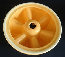 Lade das Bild in den Galerie-Viewer, STÖVCHEN "Pasiega" - Keramik / Steingut, Einfärbiges Motiv Dekor (BC)