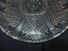 Lade das Bild in den Galerie-Viewer, SNACK SERVIERSCHALEN TABLET - Hartglas, 4Kammer geteilt, Abstraktes Linien Stern Karo Quadrat Motiv Dekor