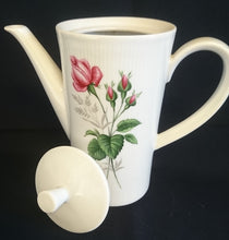 Lade das Bild in den Galerie-Viewer, KAFFEEKANNE MIT DECKEL - Porzellan, Flora Rosen Blumen Blüten Pflanze Blatt Blätter Motiv Dekor