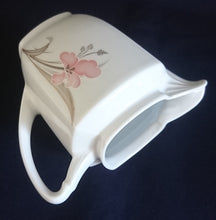 Lade das Bild in den Galerie-Viewer, 11 Teiliges TEESERVICE - Porzellan, Flora Blumenblüten Pflanzen Blatt Blätter Motiv Dekor