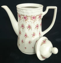 Lade das Bild in den Galerie-Viewer, 5er Set KAFFEEKANNE MIT DECKEL & MILCHKÄNNCHEN & ZUCKERDOSE + DECKEL - Porzellan, Streifen Linien Flora Blumenblüten Motiv Dekor