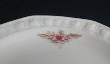 Lade das Bild in den Galerie-Viewer, 2er Set SAUCIER & UNTERTELLER - Porzellan, Flora Blumenblüten Pflanzen Relief Motiv Dekor