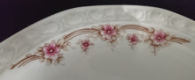 Lade das Bild in den Galerie-Viewer, DESSERTTELLER - Porzellan, Flora Blumenblüten Pflanzen Relief Motiv Dekor