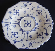 Lade das Bild in den Galerie-Viewer, 2er Set 2er KAFFEEGEDECKE- Porzellan, Indisch Blau Strohblume Motiv Dekor