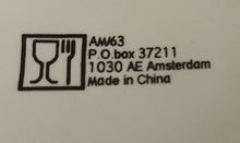 Lade das Bild in den Galerie-Viewer, KINDERTASSE - Porzellan, Bärchen Zeichentrick Motiv Dekor