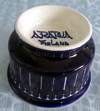 Lade das Bild in den Galerie-Viewer, TRINKBECHER - Keramik / Steingut, Modern Linien Abstraktes Dekor