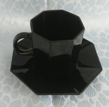 Lade das Bild in den Galerie-Viewer, KAFFEETASSE - Acrylglas, Einfärbiges Modern Dekor